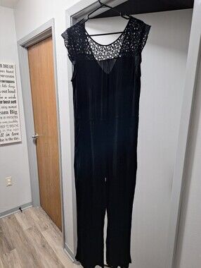 Reitmans Signature Black Crochet-Yoke One-Piece Jumpsuit Size XL